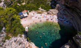 Toto-Travel-Private-Boat-Trip-Blue-Cave-Hvar-5-Islands-Private-Boat-Trip-10-1