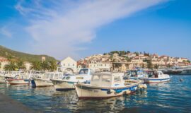 Toto-Travel-Private-Boat-Trip-Blue-Cave-Hvar-5-Islands-Private-Boat-Trip-12-1