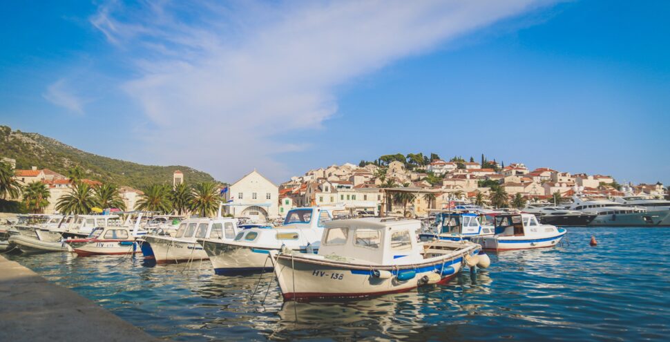 Toto-Travel-Private-Boat-Trip-Blue-Cave-Hvar-5-Islands-Private-Boat-Trip-12-1