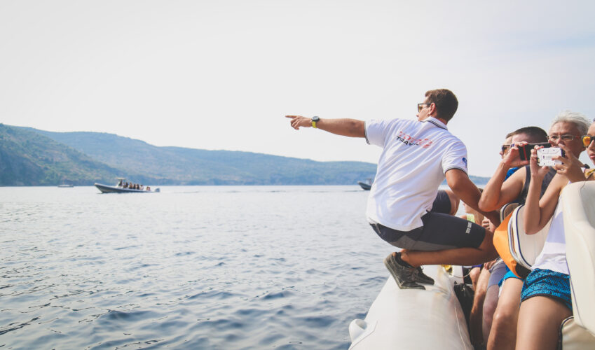 Toto-Travel-Private-Boat-Trip-Blue-Cave-Hvar-5-Islands-Private-Boat-Trip-12-2