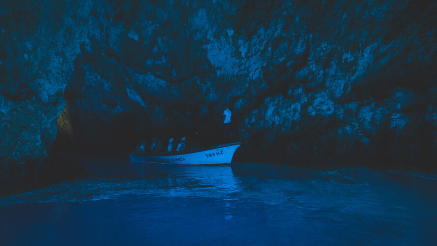 Toto-Travel-Private-Boat-Trip-Blue-Cave-Hvar-5-Islands-Private-Boat-Trip-6
