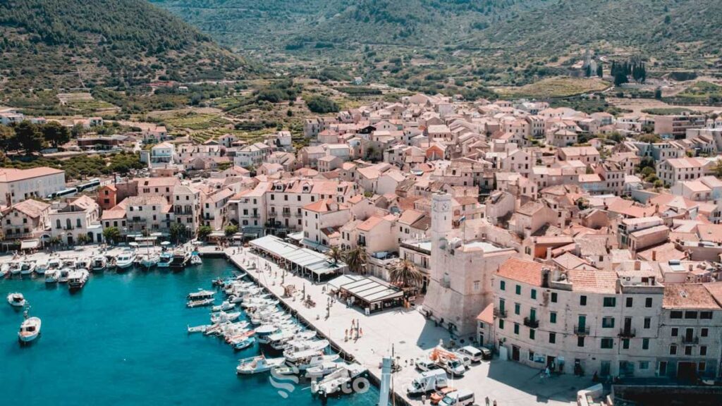 Island of Vis - Komiža - This route