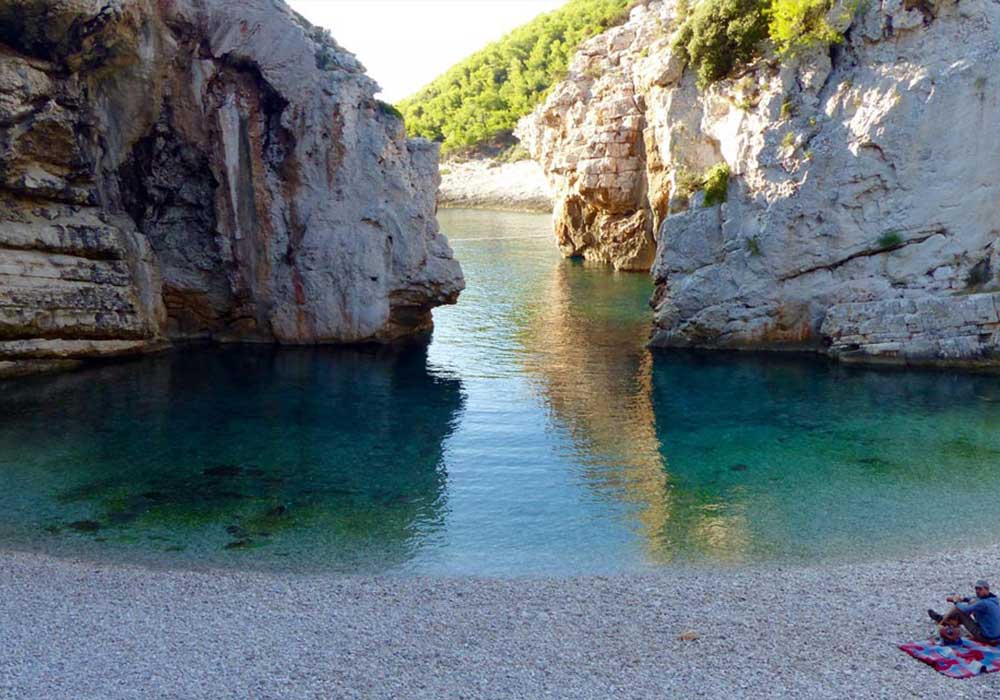 Uvala Stinica Toto Split Travel