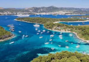 Pakleni otoci – rajski arhipelag ispred Hvara